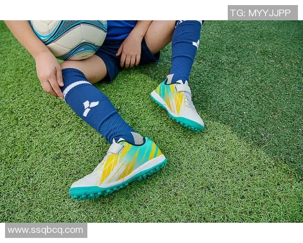 球星专属球鞋与足球技术的完美结合带来运动装备新革命