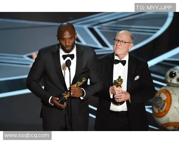 科比与足球巨星们的难忘合影瞬间,回顾篮球与足球的跨界友情 科比与足球巨星们的难忘合影瞬间,回顾篮球与足球的跨界友情